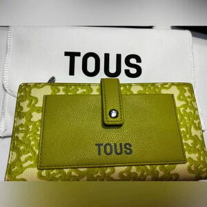TOUS green wallet